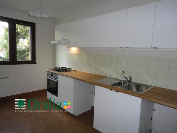 Appartement 2 pièces 65 m² 