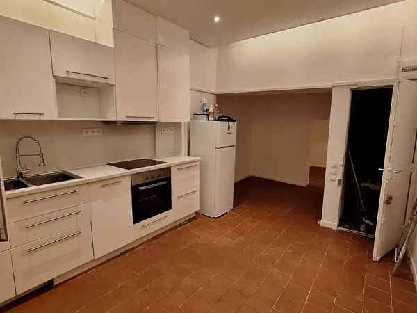 Appartement rénové de 48m2 Aix en Provence centre 