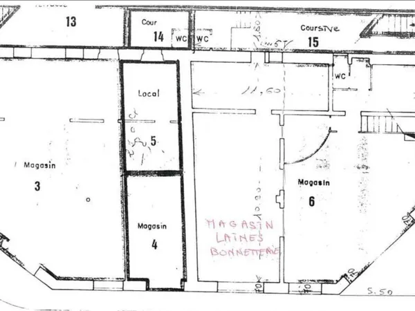 Local commercial 127 m² 