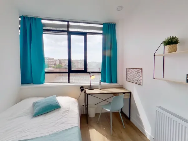 Propose colocation appartement 10m² Asnières-sur-Seine 