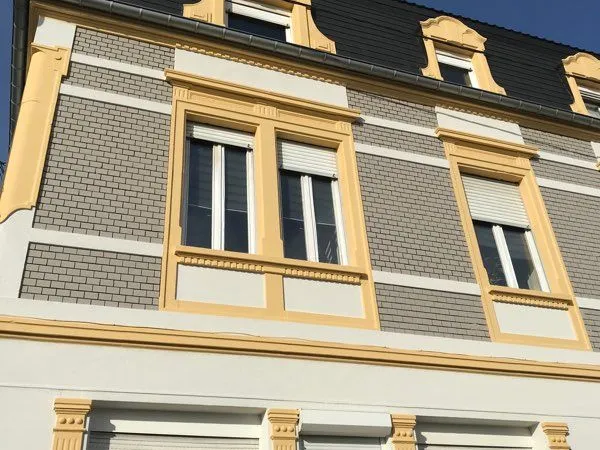 F1 meublé de 30 m2 avec place de parking privée 