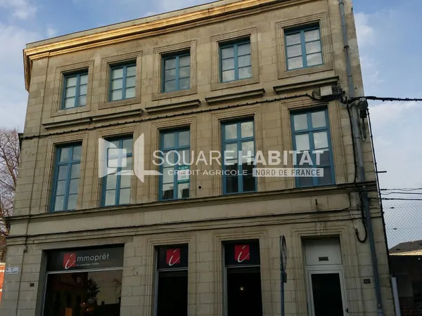 Studio 1 pièce 17 m² 