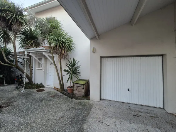 A LOUER Maison 3 chambres et garage à 2 pas du Port LA TESTE 