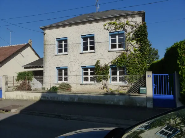 Maison 8 pièces 100 m² 