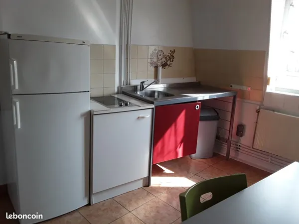 Appart f3 meubles pour deux étudiants ou stagiaires à 425 TCC par personne 
