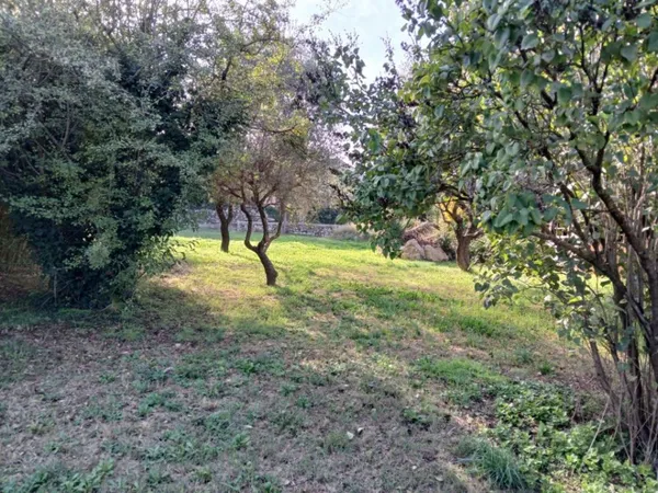 Terrain 406 m² 