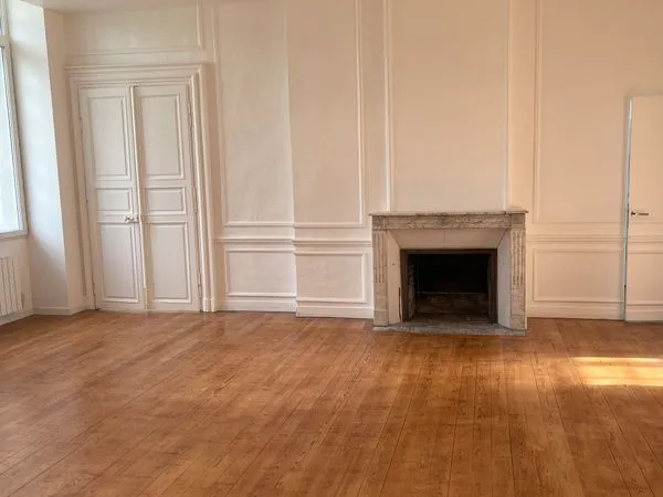 Appartement 4 Pièces, dans le Chateau, de Mauny, Proche Grand Couronne, Bourg Achard, La Bouille 