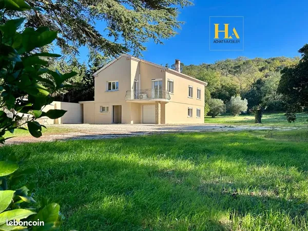 Maison 5 pièces 130 m² 