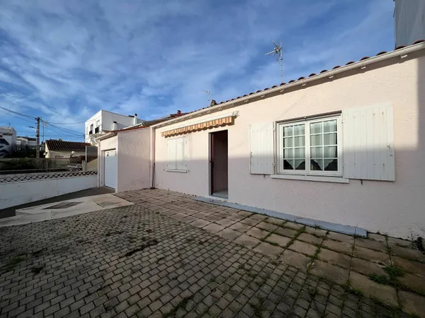 Maison de plain-pied 3 pièces 81 m² 