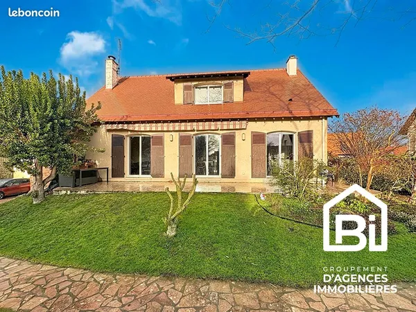 Maison 8 pièces 138 m² 
