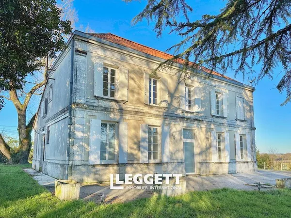 Maison 10 pièce(s), CERCOUX