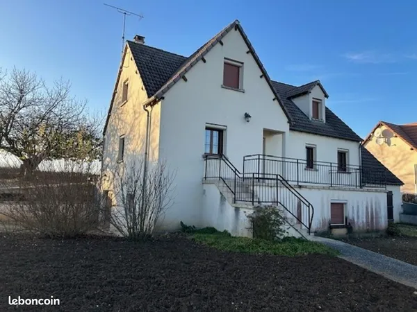 Maison 9 pièces 181 m² 