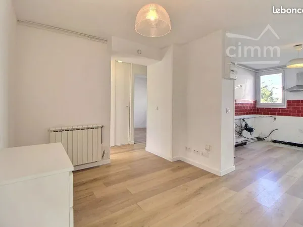 Appartement 4 pièces 60 m² 