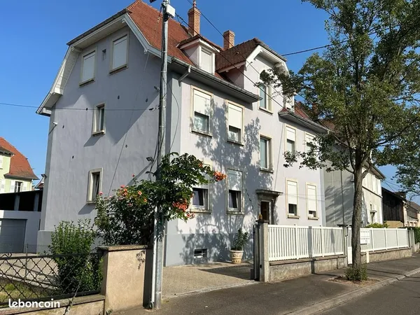 Studio meublé Maraîchers proche IUT Grillenbreit 