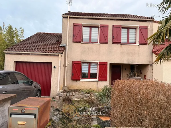 Maison 5 pièces 106 m² 