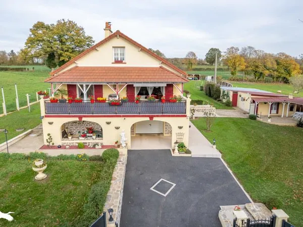 Villa de 4 pièces principales 