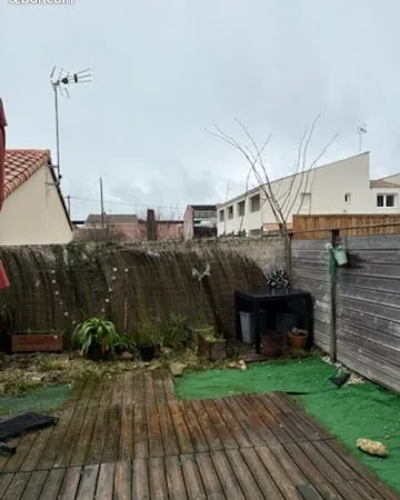 Studio parking jardin 