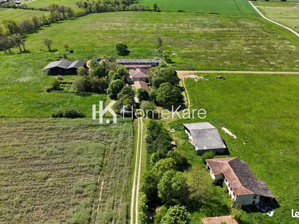 Propriété 7 pièces 190 m² 