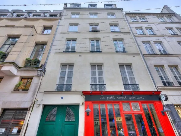 Studio 1 pièce 22 m² 
