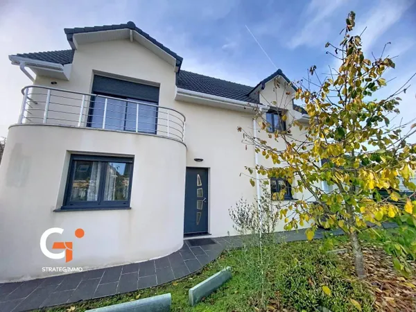 Maison 6 pièces 143 m² 