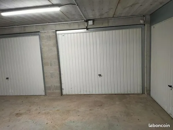 Parking 25 m² 