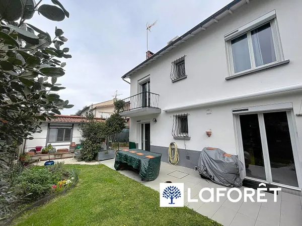 Maison 6 pièces 140 m² 