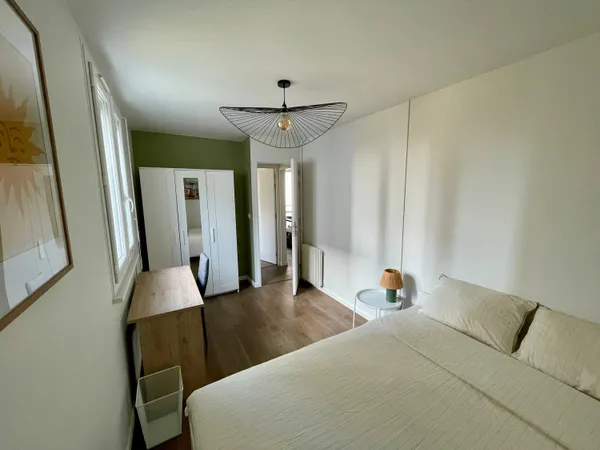 Loue appartement rénové à neuf - 73m² 