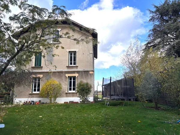 Demeure 7 pièces 185 m² 