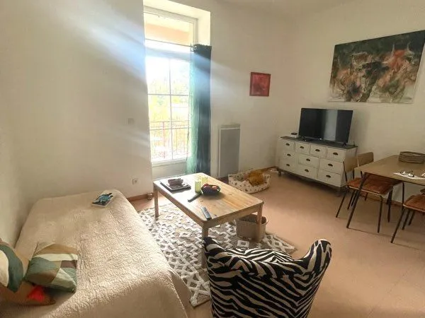 Appartement T2 vide - Vals les Bains 