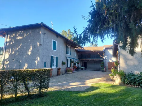 Maison 5 pièces 136 m² 