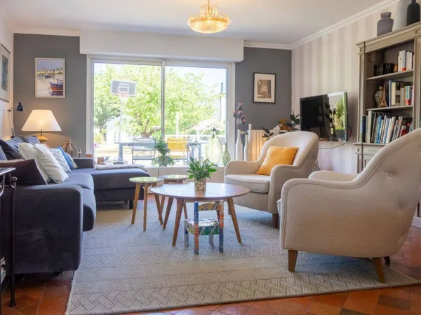 Maison 7 pièces 167 m² 