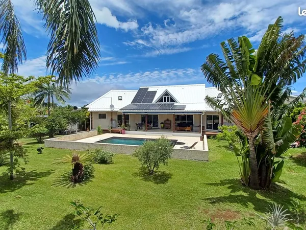Villa 5 pièces 206 m2 