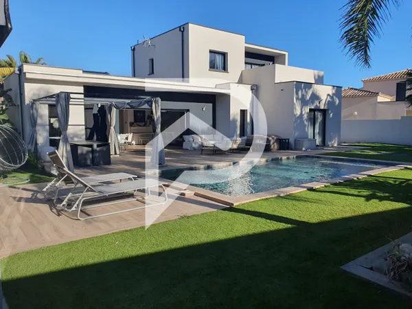 Maison Agde 6 pièce(s) 200 m2 