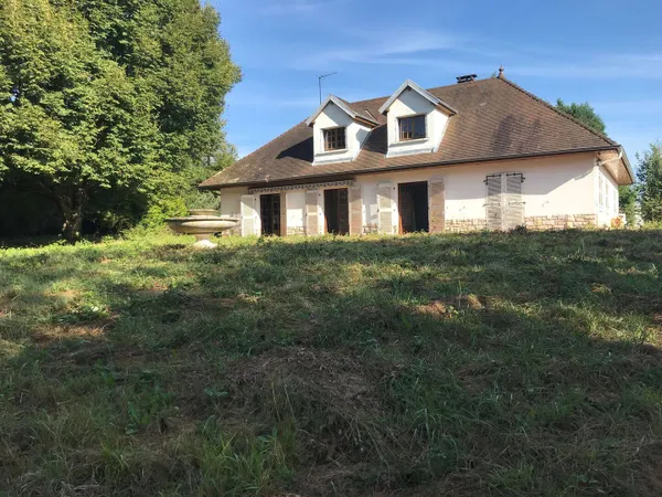 Maison 8 pièces 172 m² 