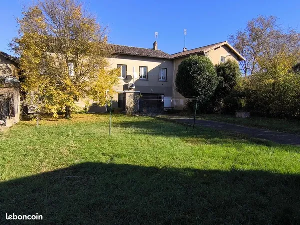 Maison 9 pièces 200 m² 