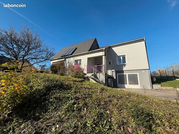 Propriété 6 pièces 107 m² 