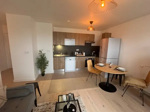 Appartement 4 pièces 85 m² 