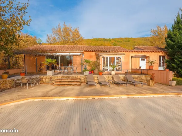 Villa 5 pièces 120 m² 