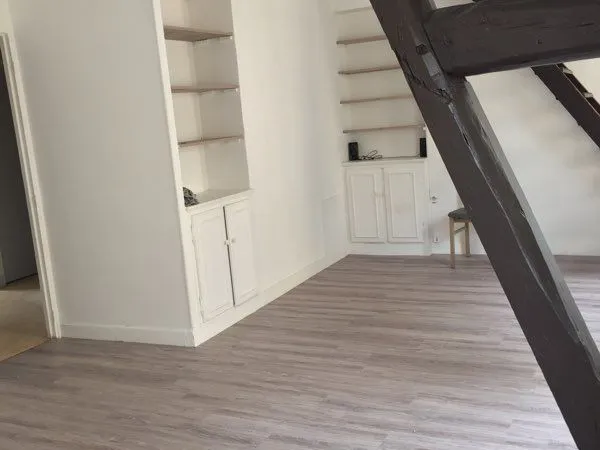 Pontoise, F3, centre-ville 