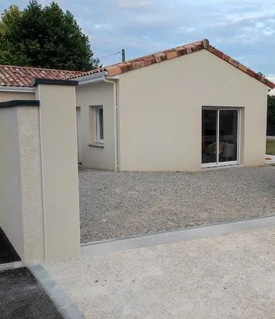 Maison récente à vendre à Mours-Saint-Eusèbe 