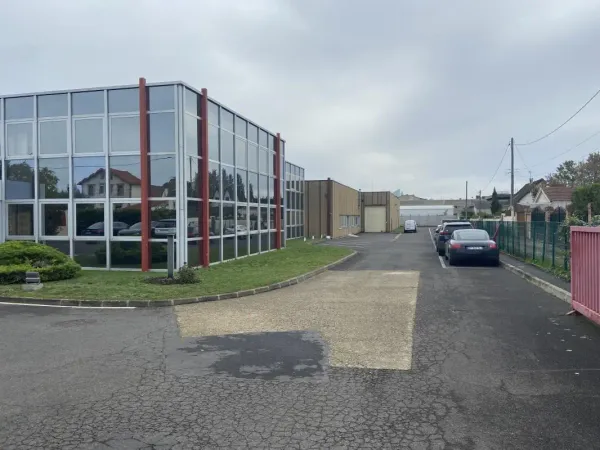 Bureaux à louer à BEZONS 95870 