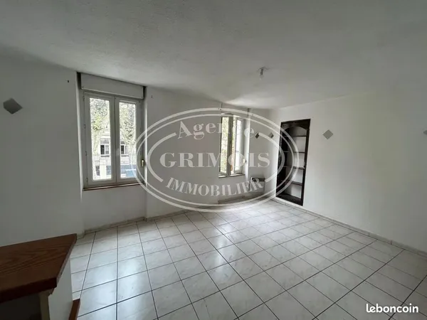 Immeuble de rapport 130 m² 