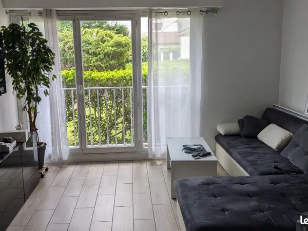 Appartement Colomves F3 à voir 