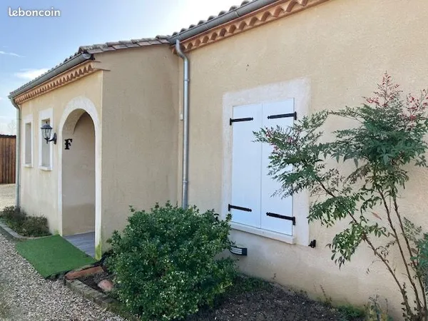 Maison jumelée disponible dans un hameau pour seniors actifs de plus de 55 ans 