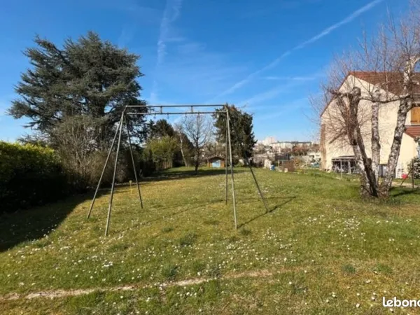 Terrain 752 m² Nemours 
