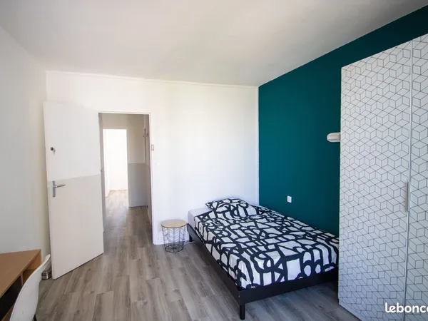 1 chambre de libre dans une coloc de 3 jusqu'au 30 Juin 2026 - Tout est compris :) 