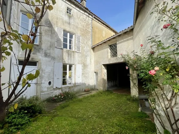 Maison 7 pièces 161 m² 