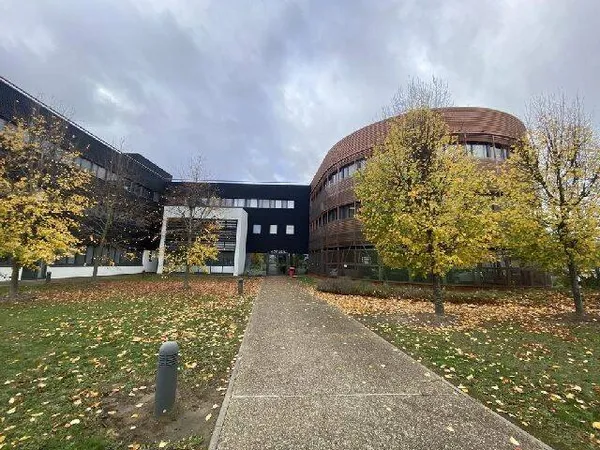 Bureau 505 m² 