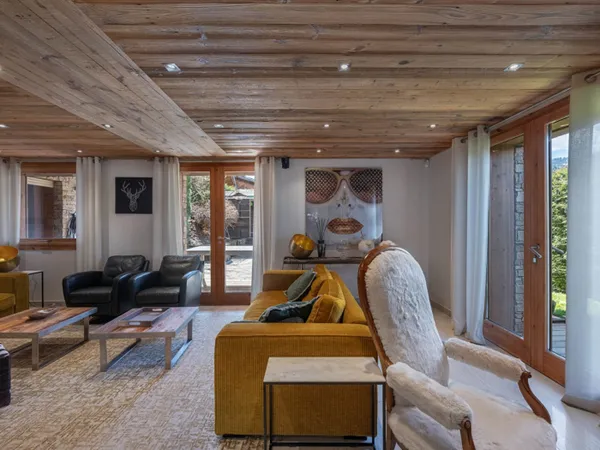 Chalet avec deux appartements - Proche du centre village - Jardi 