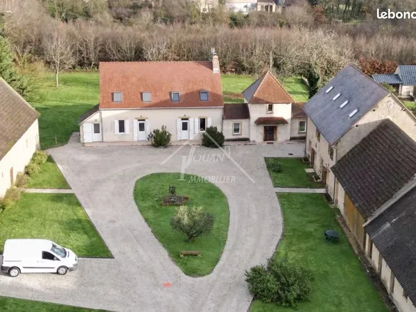 Propriété 14 pièces 436 m² 